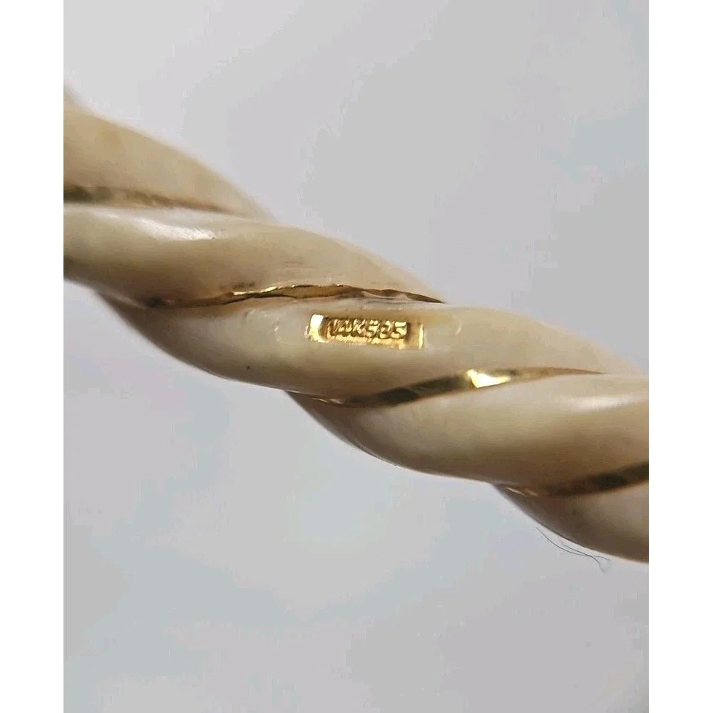 Antique Estate 14KT Yellow Gold Inlay‎ Cream Corrugated Twist Bangle Bracelet